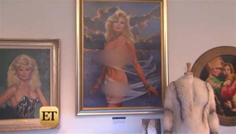 Burt Reynolds Ex Loni Anderson Auctioning Off Nude Portrait Ny Daily