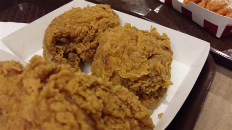 The fast food restaurant chain kfc specializing in fried chicken has over 20,000 restaurants all the name of the restaurants, kentucky fried chicken, was included in the emblem as it is. Kfc 5 Pieces Chicken, 2 cup of water and mush potato ...