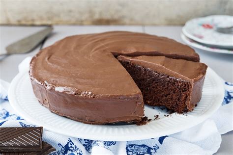 A delicious milk stout reminiscent of grandma's homemade german chocolate cake. Granny's Chocolate Cake Recipe | Odlums