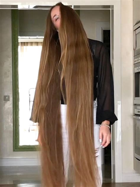Video Whats The Longest Hair You Have Ever Seen