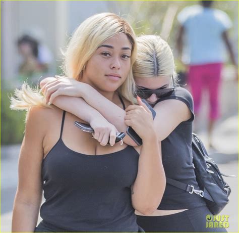 kylie jenner and bff jordyn woods stay attached at the hip while out in la photo 1180765