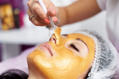 Facial Treatments Beauty Salon Vip Brow Bar And Salon