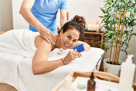 How Much Money You Can Make As A Massage Therapist