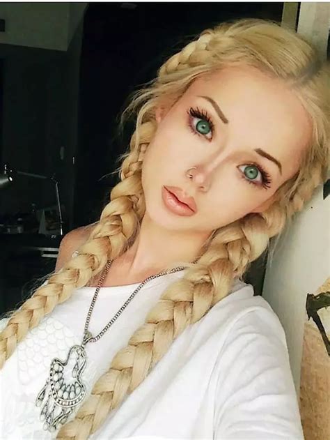 This Ukrainian Model Has Turned Herself Into A Real Life Barbie Doll Barbie Makeup Real
