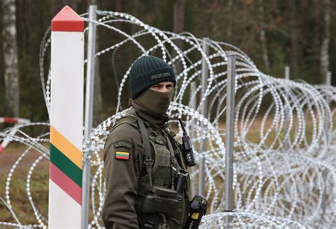 Lithuania Law To Allow Volunteer Border Guards To Use Violence