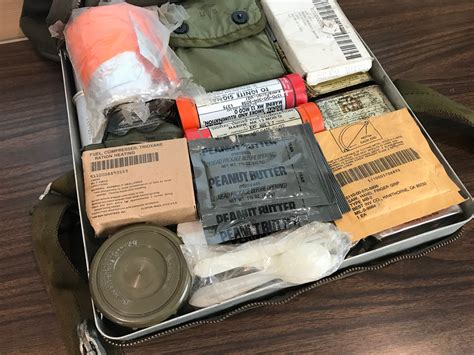 Whats Inside Rigid Seat Survival Kit Rssk Cold Climate 5col