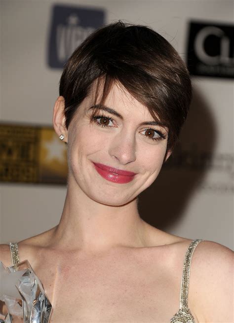 Anne Hathaway