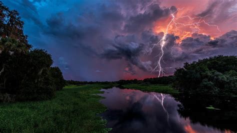 Beauty In Nature Plant Power Cloud Atmosphere Water Evening