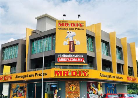 Diy is a store that started small in jalan tunku abdul rahman in 2005, with a concept of selling items at a lower price to be accessible for the. MR DIY Tawar Potongan Harga Istimewa Sempena Pembukaan ...