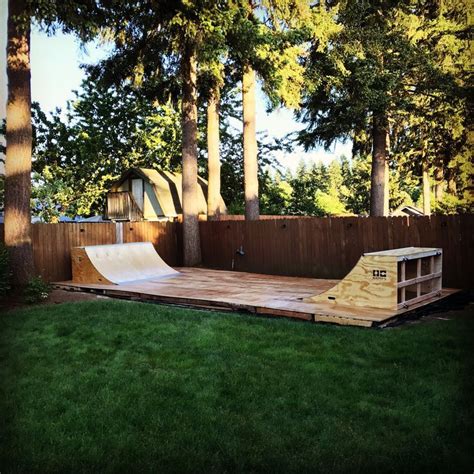 This vinyl fence in a texas backyard is softened by a meandering bed filled with. Backyard skate ramp DIY style ~ Great pin! For Oahu ...