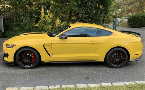 Triple Yellow 2018 Ford Mustang Shelby Gt 350 Fastback