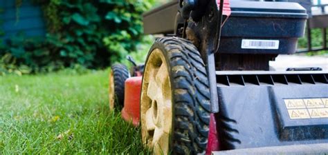Your online source for outdoor power equipment parts since 1997! Lawn mower maintenance and service | HireRush Blog