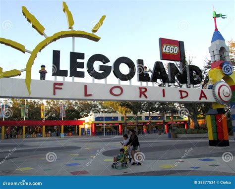 Legoland Florida Editorial Stock Image Image Of Build 38877534