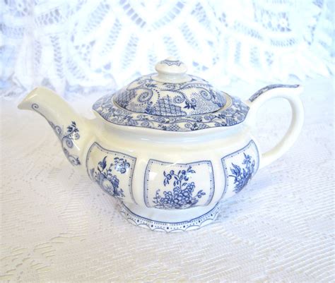 Vintage Sadler Teapot For One Blue And White Afternoon Tea Etsy Uk
