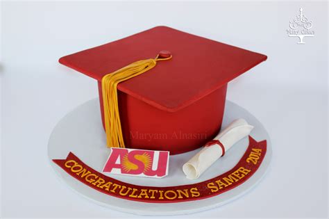 3d Graduation Hat Cake