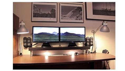 The 25 Best Dual Monitor Desk Ideas On Pinterest Dual Monitor