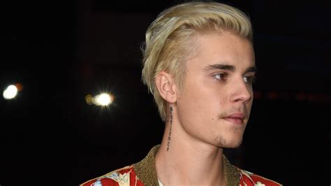Justin Bieber Has A New Face Tattoo And Heres What It Says