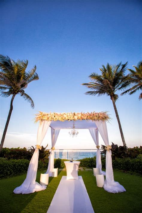 Classic Palm Beach Wedding At The Breakers Strictly Weddings