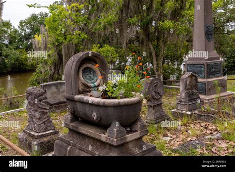 Famous Grave Of Baby In Cradle Historic Magnolia Cemetery Charleston