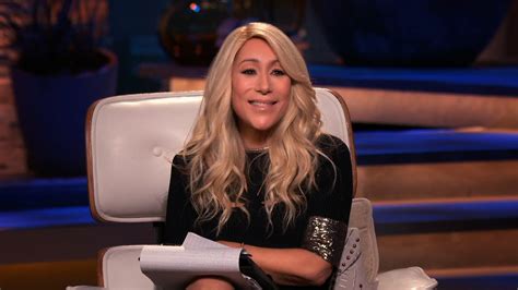 A Passionate Lori Greiner Makes A Quick Deal On Nightcap Shark Tank