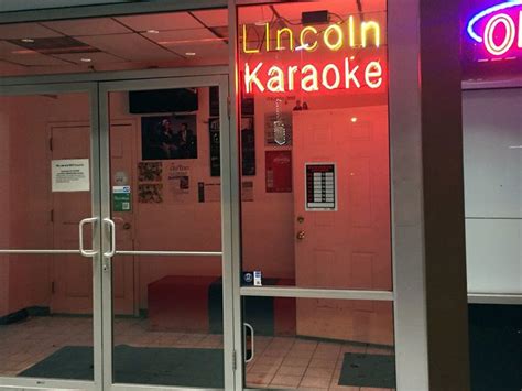 15 Top Karaoke Bars In Chicago To Belt Out A Tune 2017 Edition Karaoke Chicago Kareoke