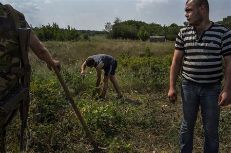 Ukraine Rebels Conscript ‘punishment Brigades’ For Support Work The New York Times