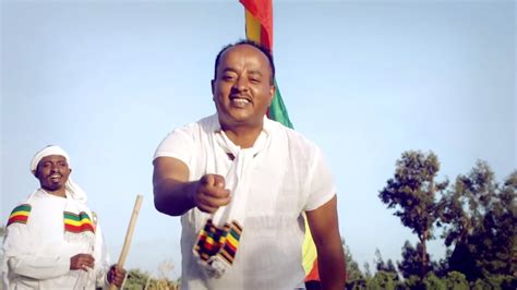 Detail ethiopian music mp3 dapat kamu nikmati dengan cara klik tombol download mp3 di bawah, dan untuk link download lagu ethiopian music ada di halaman selanjutnya. Download Ethiopian Music : Getish Mamo ጌትሽ ማሞ Tekebel 4 (ተቀበል አራት) - New Ethiopian Music 2018 ...