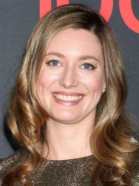 Zoe Perry Net Worth Measurements Height Age Weight