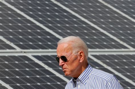 What Bidens Climate Plan Shows About The Democratic Field The New York Times