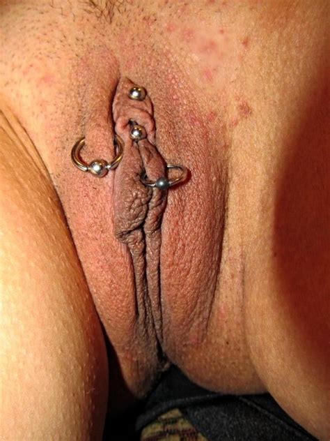 Wife S Pierced Pussy Porn Pic
