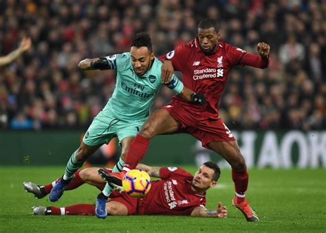 Liverpool hit the bar from corner. Arsenal vs Liverpool Preview, Tips and Odds ...