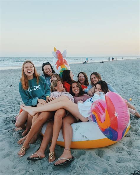 Chi Omega Best Friends At The Beach Bff Bestfriends Besties Chio