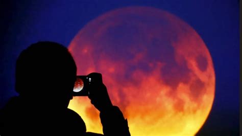 Kanlı Ay Tutulması Ve Dolunayın Burçlara Etkileri AstrodehA