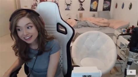 Pokimane Thicc Compilation Poki Moans Pokimane Twerks Youtube