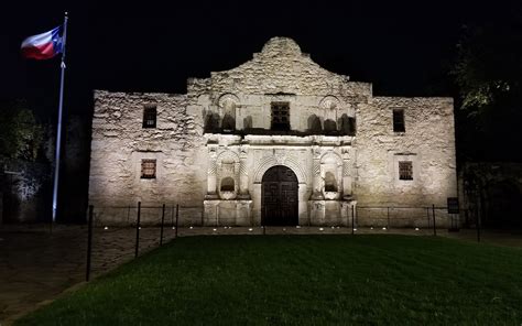 Distance between san antonio and alamo is 362 kilometers (225 miles). Wallpaper : Texas, The Alamo, San Antonio 3360x2100 - nono ...