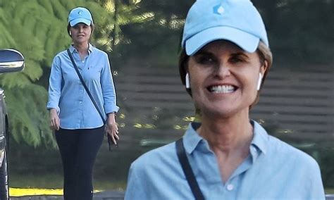 Maria Shriver Beams While Enjoying A Stroll Around Her Neighborhood Daily Mail Online
