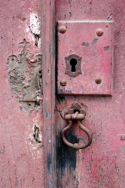 Old Lock Alentejo Portugal Old Doors Windows And Doors Tout Rose