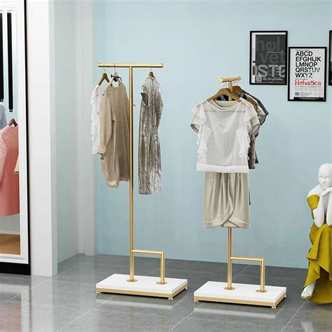 Wholesale Modern Garments Furniture Standing Golden Storage Racks Metal