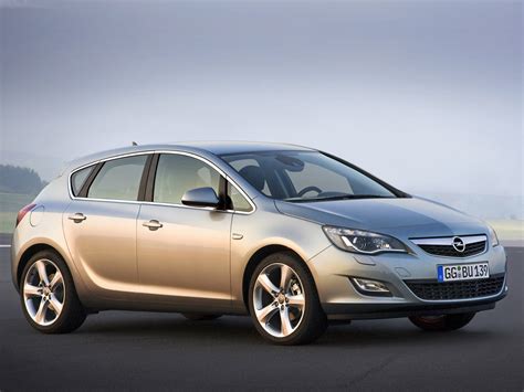 Opel Officially Relaunched In Uae With Almost Full 2013 Model Range