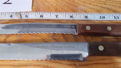 2 Flint Waverly Edge Knife Serrated Wooden Handle Stainless Arrowhead