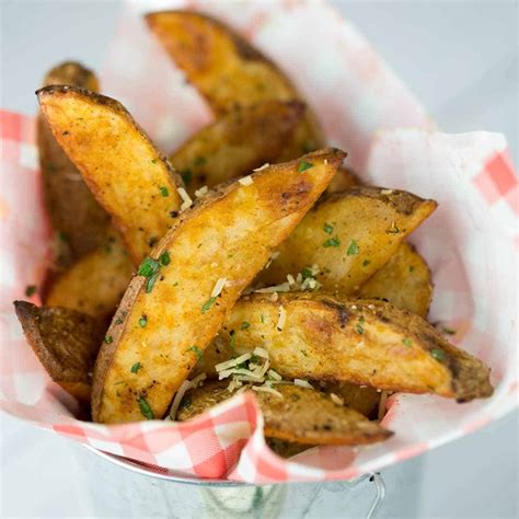 Oven Baked Potato Wedges With Dipping Sauce Jessica Gavin