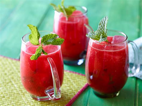 Enjoy These Refreshing Non Alcoholic Drinks This Summer