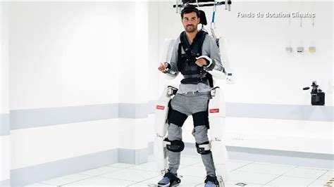 Paralyzed Man Walks Using Brain Controlled Robotic Suit In Grenoble