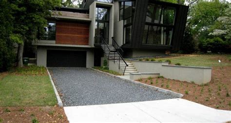 Take A Look These 16 Landscaping Between Two Driveways Ideas Brainly