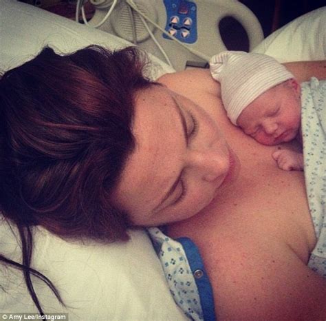Evanescence Singer Amy Lee Announces Shes Given Birth To