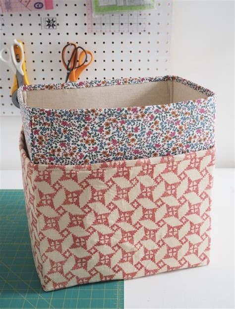 Messyjesse A Quilt Blog By Jessie Fincham Easy Fabric Box Sewing