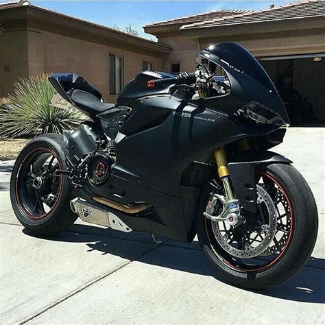 ḹ₥קᎧƧƨῗɓŁḕ Motos Honda Ducati Motorcycles Cars And Motorcycles
