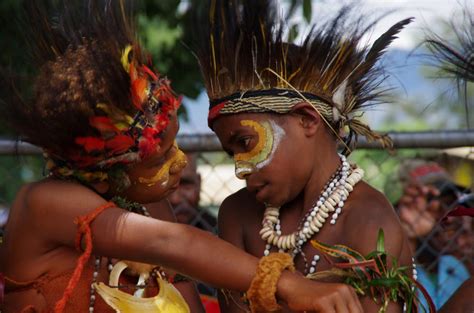 Festival De Goroka En Papouasie Nouvelle Guinée Voyage Circuit