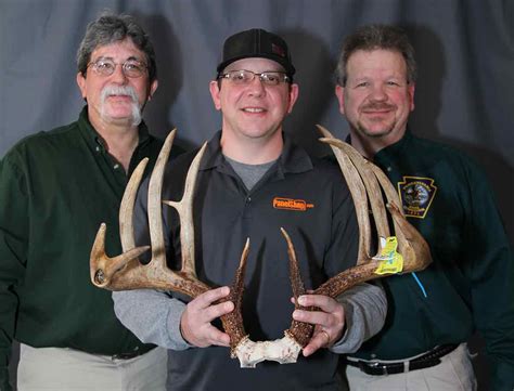 Pa Archer Takes A New State Record Whitetail Everybodyadventures