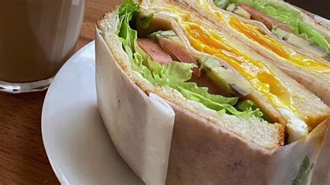 Maybe you would like to learn more about one of these? How to Wrap Sandwich with Baking Paper - YouTube